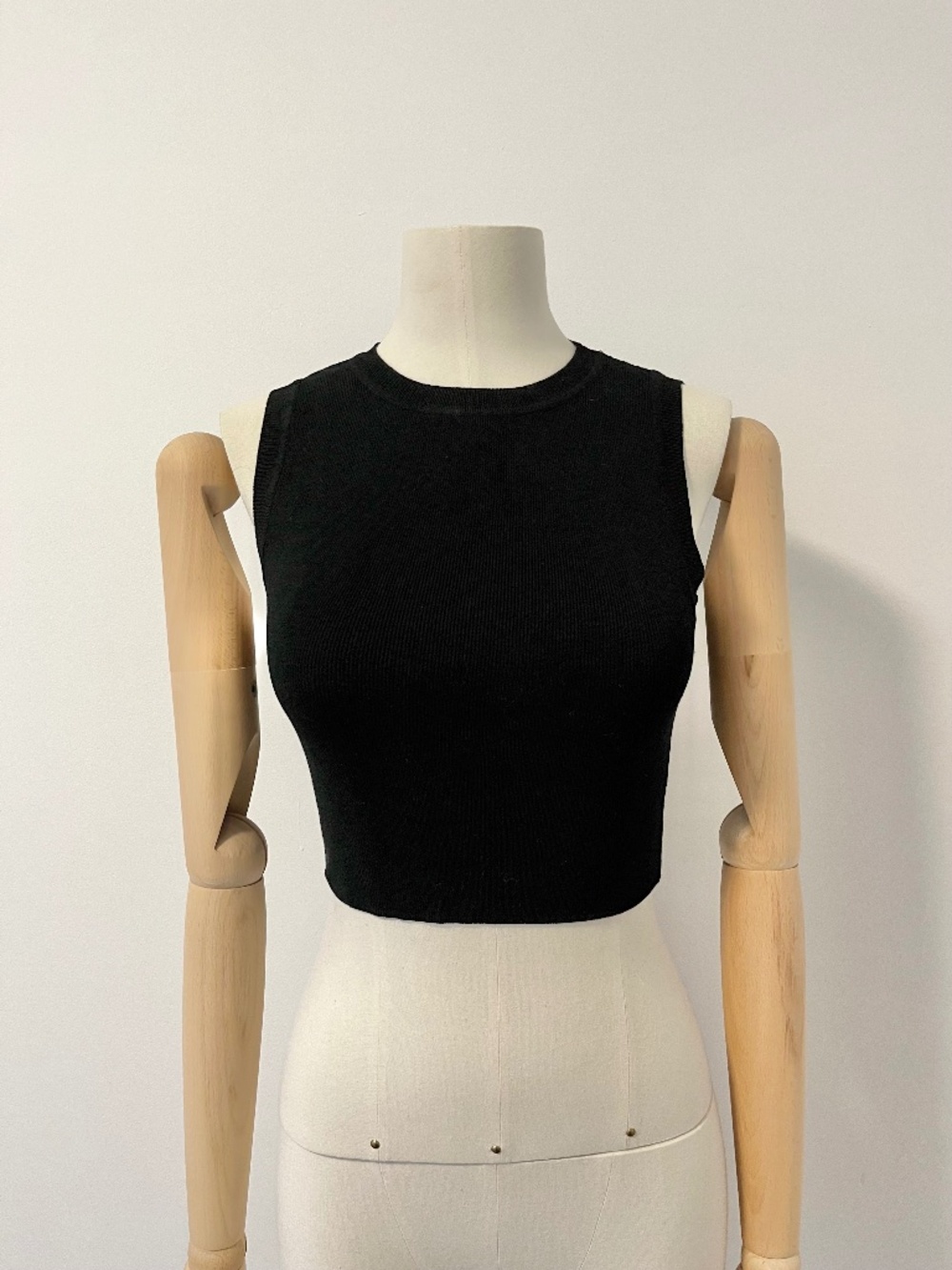 Knit crop top